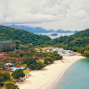 4* Курортный комплекс Holiday & Beachclub Langkawi